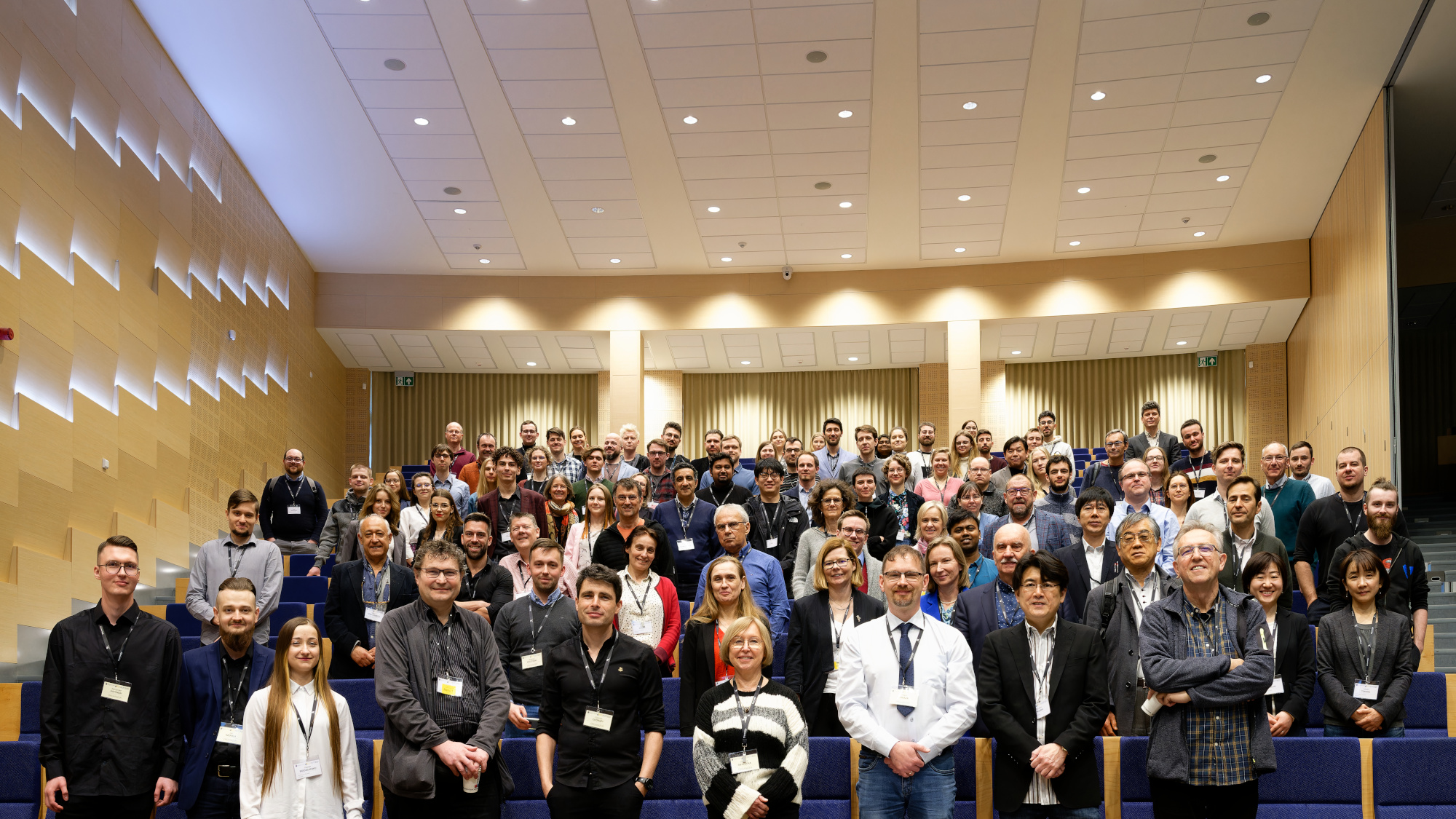 Zdjęcie grupowe uczestników konferencji FUNMAT2023