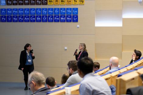 Photo no. 10 (40)
                                                         The 5th International Conference on Functional Molecular Materials - 1st day. Photo by Mateusz Reczyński
                            