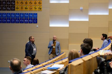 Photo no. 6 (40)
                                                         The 5th International Conference on Functional Molecular Materials - 1st day. Photo by Mateusz Reczyński
                            