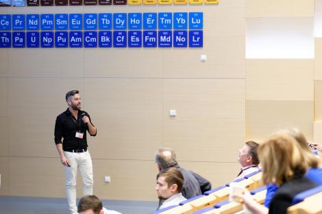 Photo no. 7 (35)
                                                         The 5th International Conference on Functional Molecular Materials FUNMAT2023 - 2nd day. Photo by Mateusz Reczyński.
                            